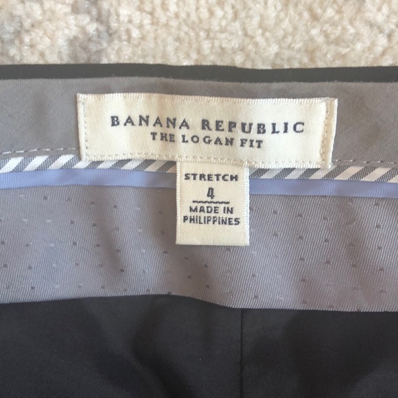 Banana Republic lightweight wool ankle pant - Picture 2 of 4
